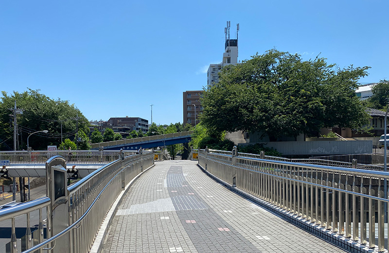 横浜市　江田駅前　歩道橋整備設計